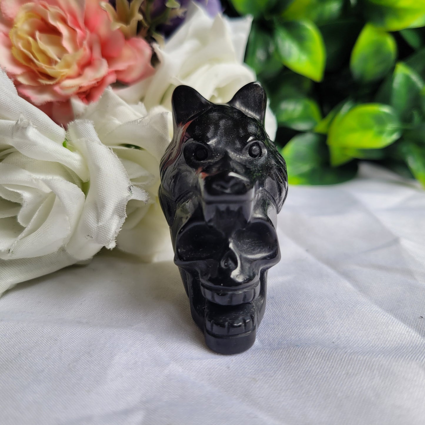 Black Obsidian Wolf Skull