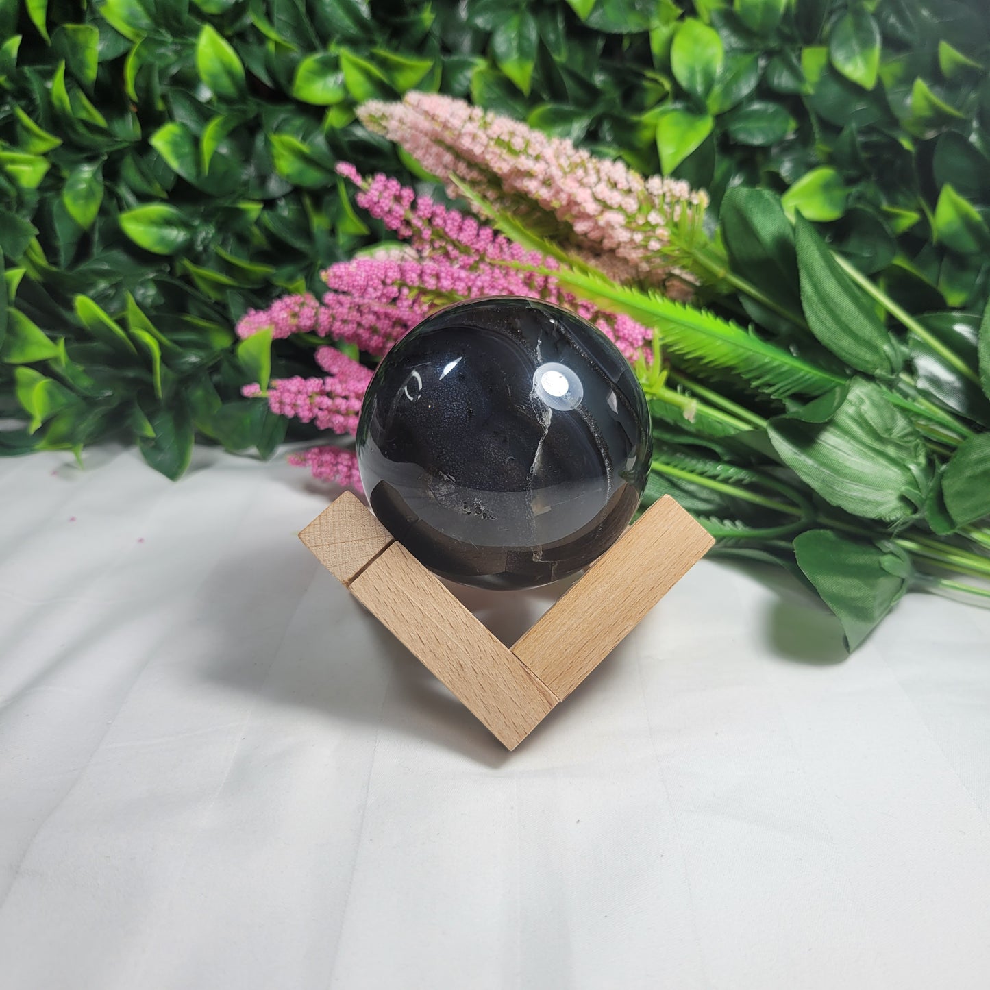 Wooden 3D Sphere stand