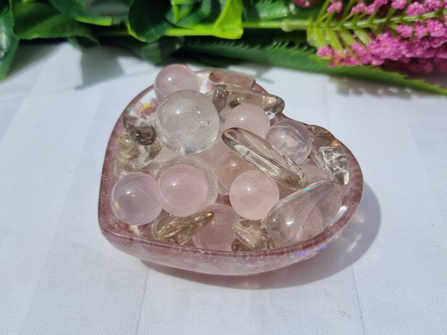 Resin Crystal Chip Heart Bowl