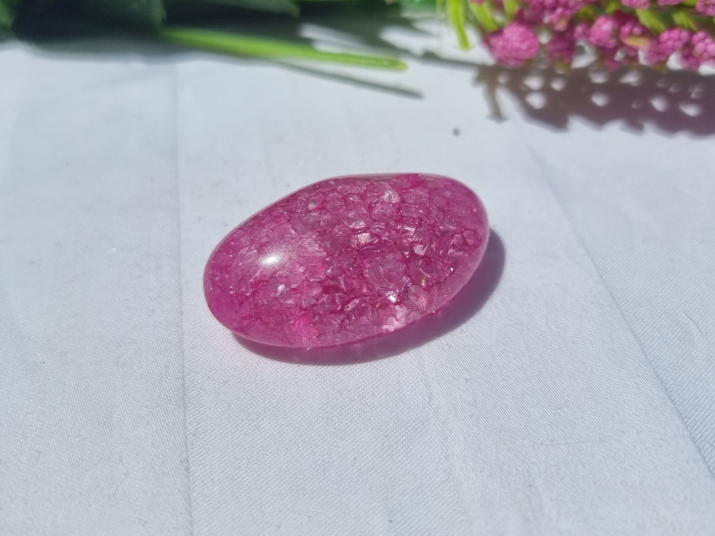 Dyed Crackle Quartz Tumble