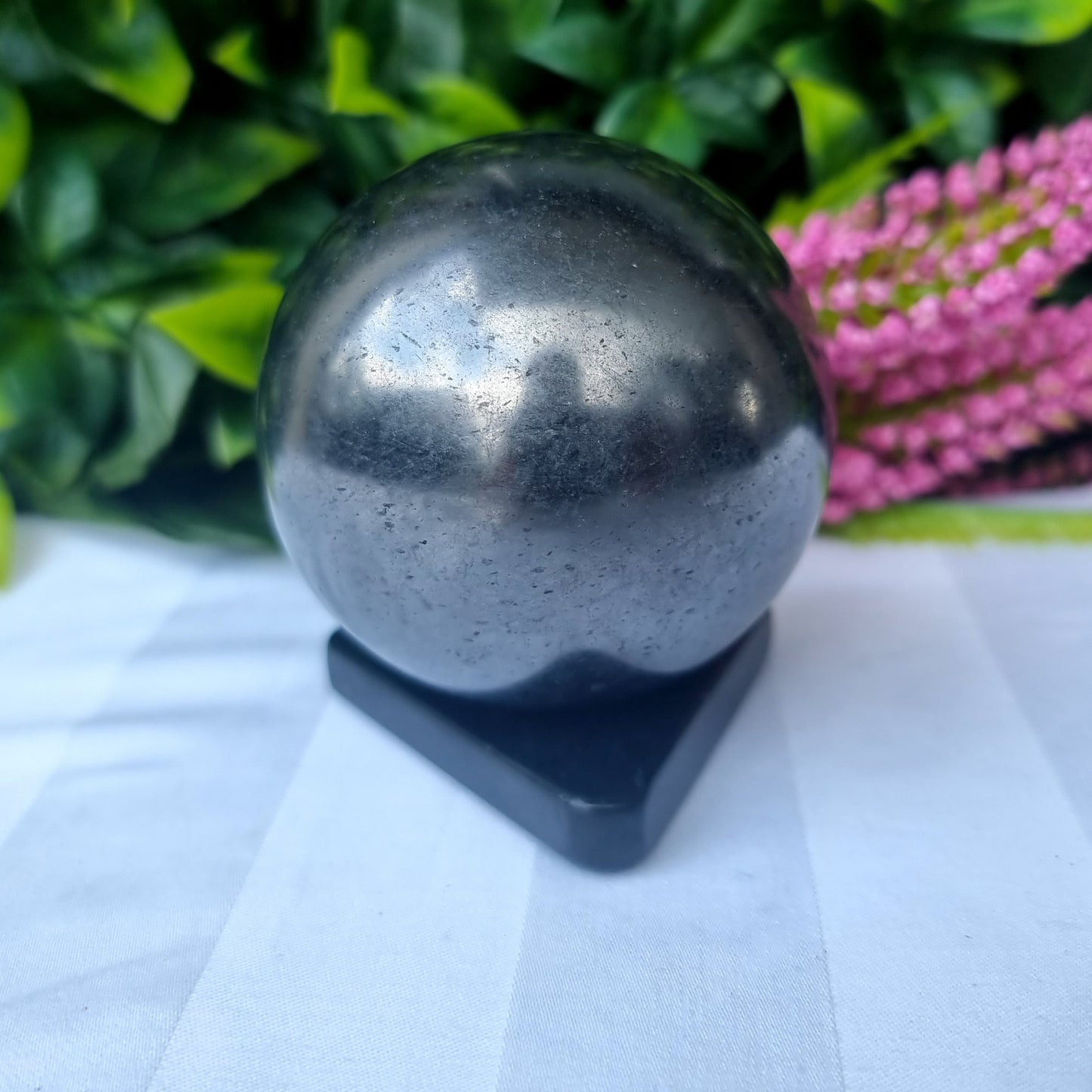 Shungite Sphere Stand