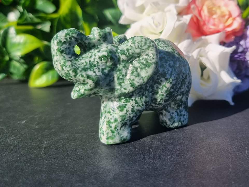 Tree Agate Elephant