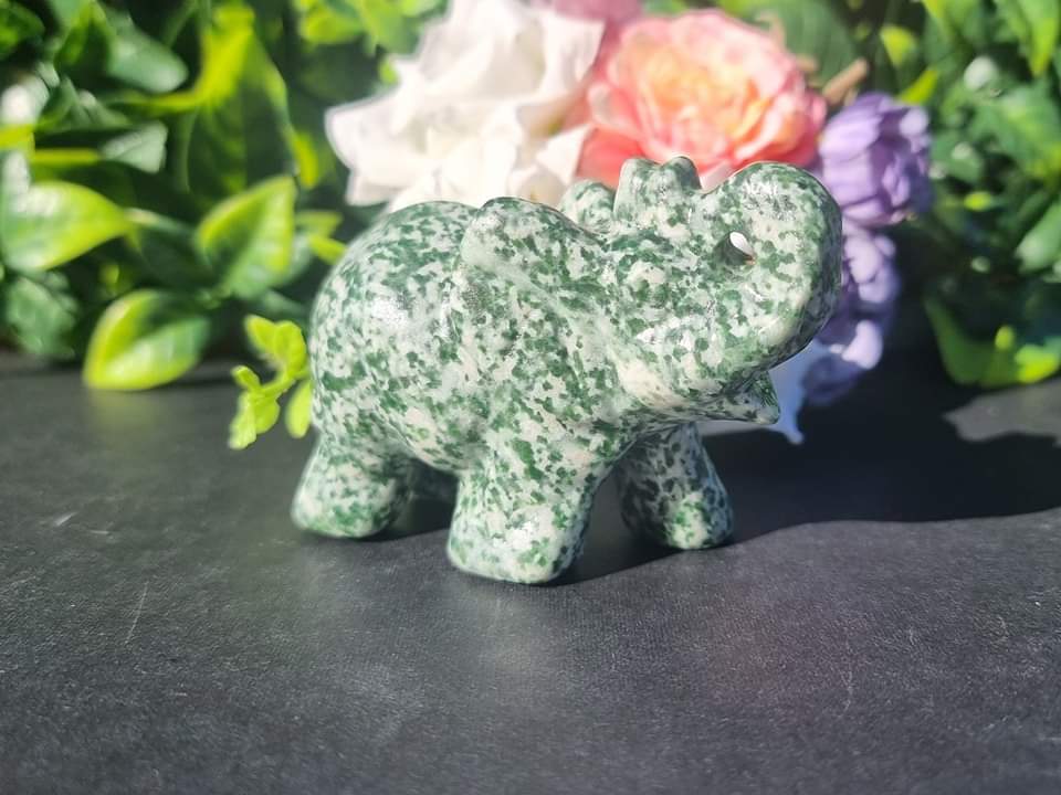 Tree Agate Elephant