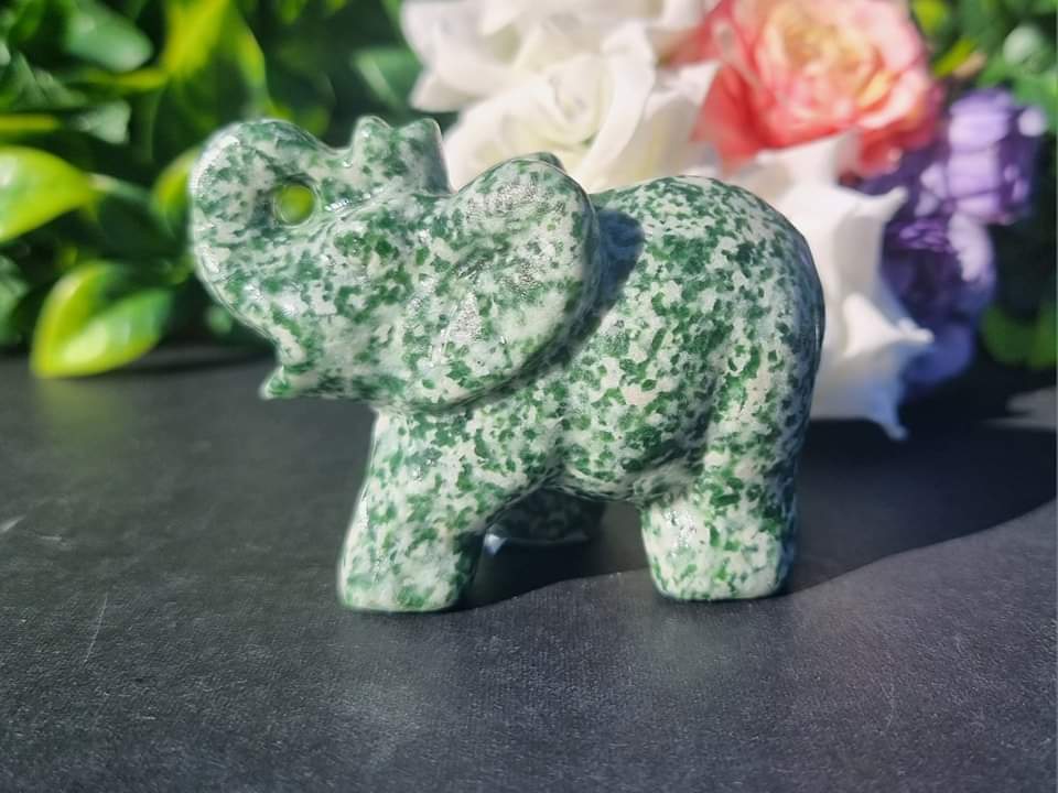 Tree Agate Elephant