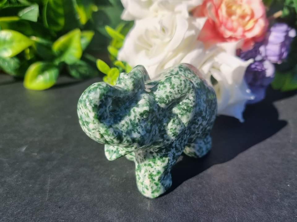 Tree Agate Elephant