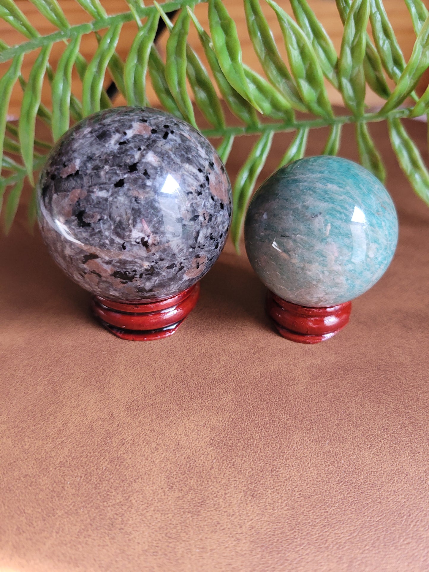 Wooden Sphere Stand