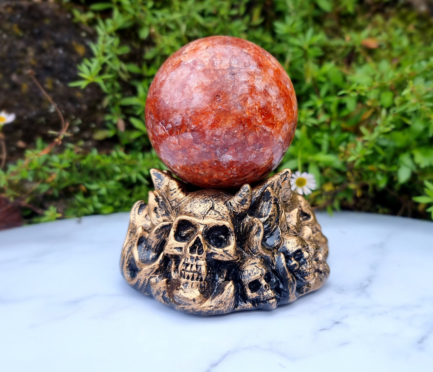 Skull Flame Sphere Stand