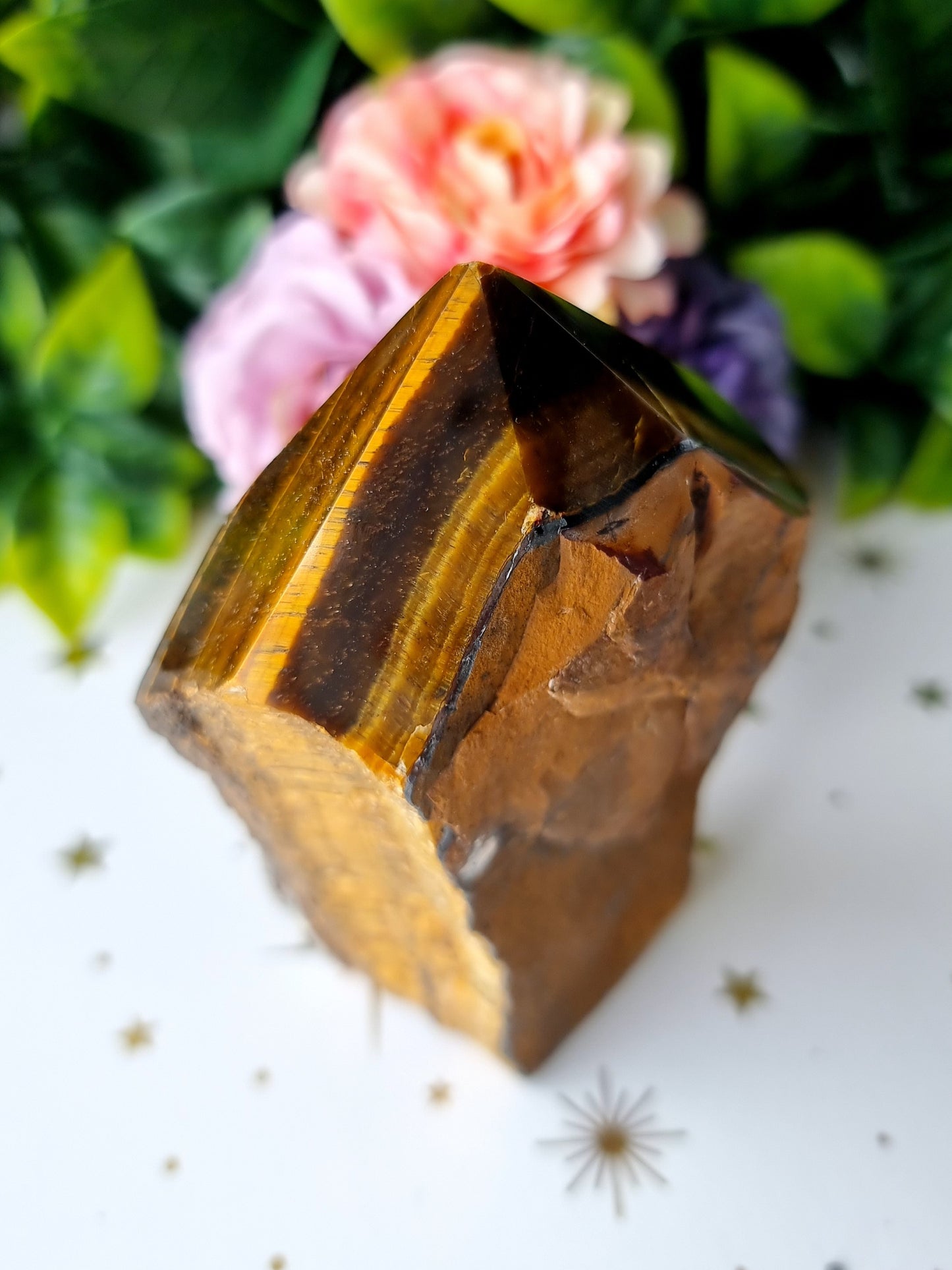 Tigers Eye Cut-Base Point