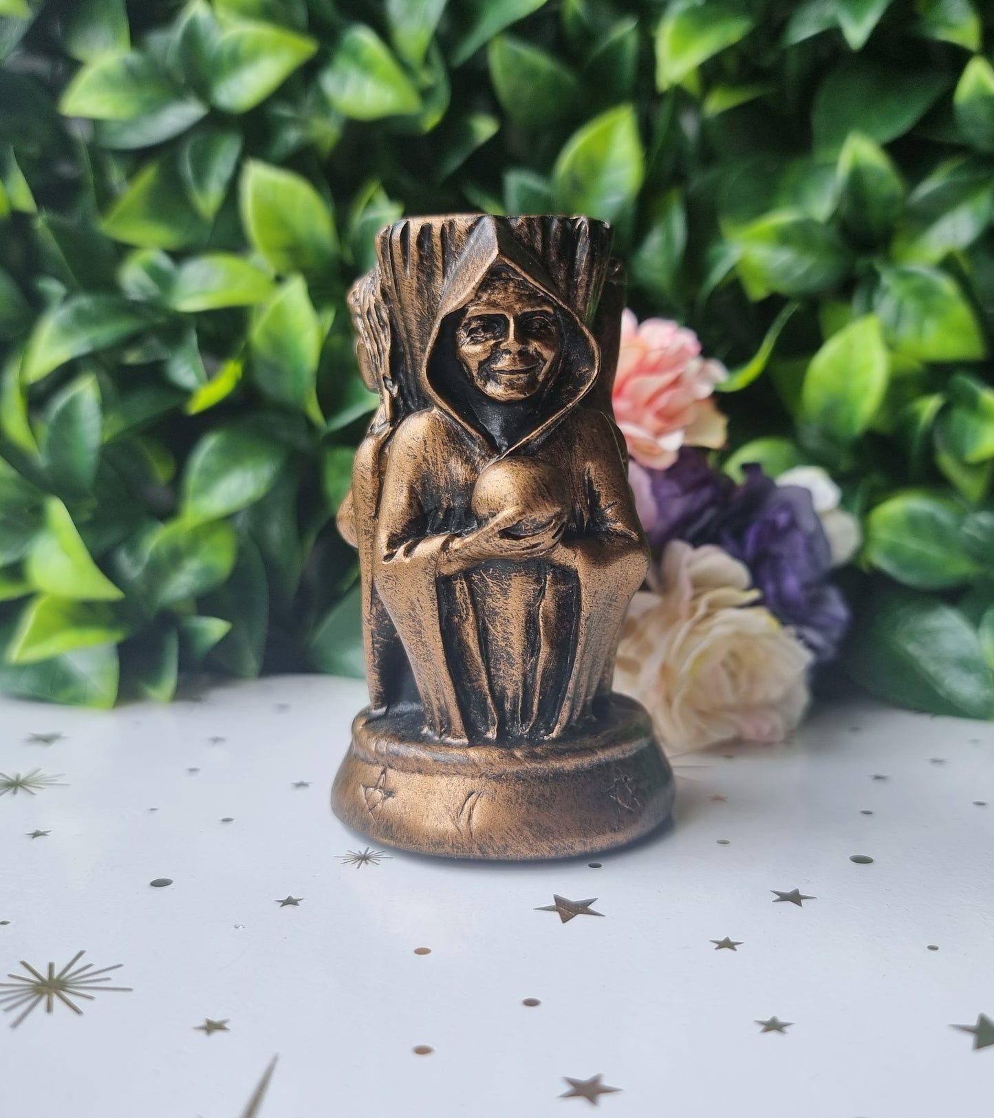 Maiden, Mother, Crone Sphere Stand