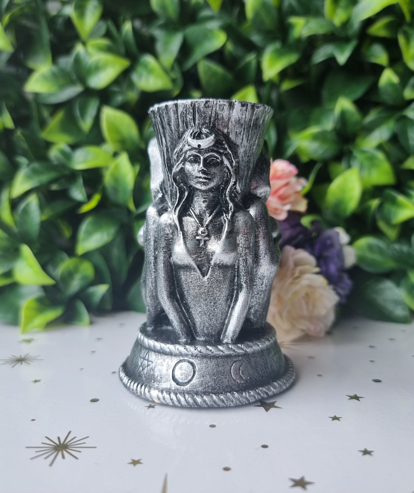 Maiden, Mother, Crone Sphere Stand